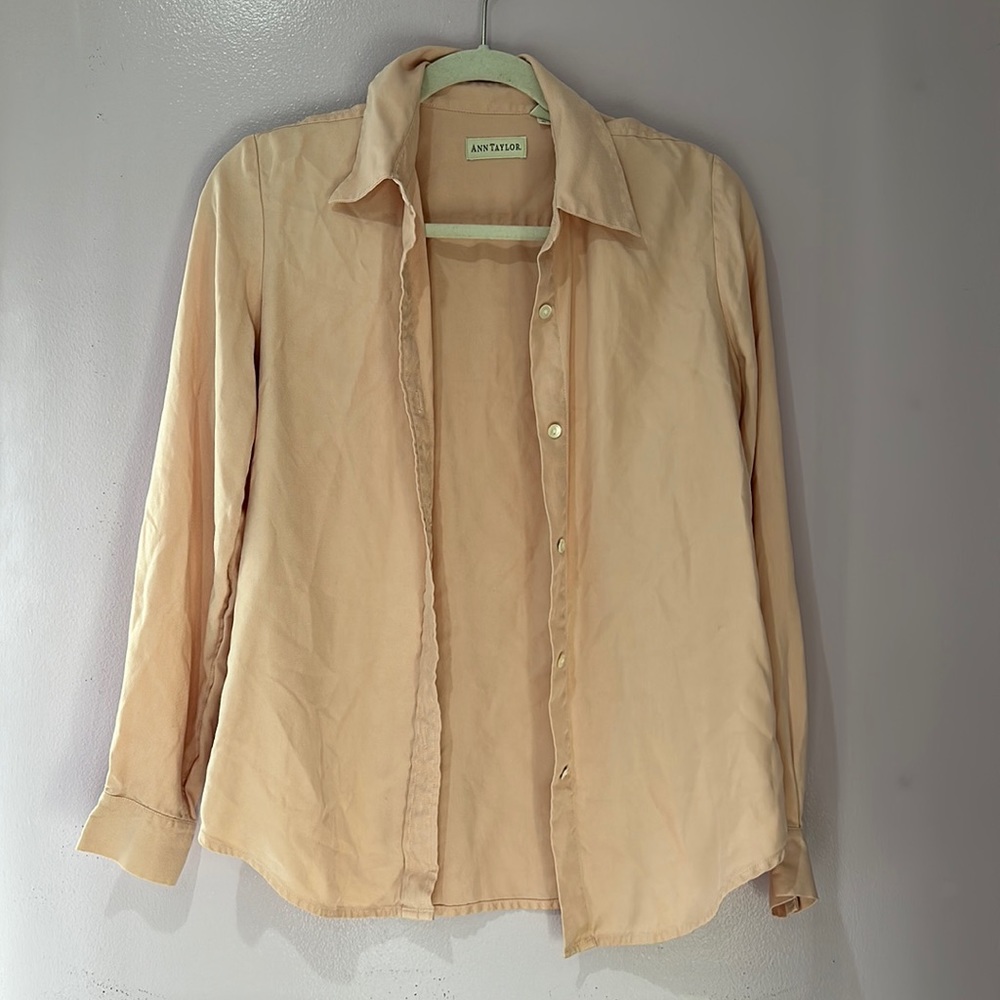 Ann Taylor Button Down